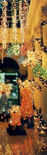 De La Salle Christmas Lights, Manila Philippines, 2000 © Leopold McGinnis